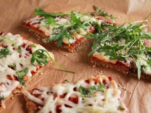Baklažánová pizza s cícerovou múkou