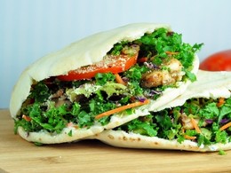 Pita plnen rybou a altom